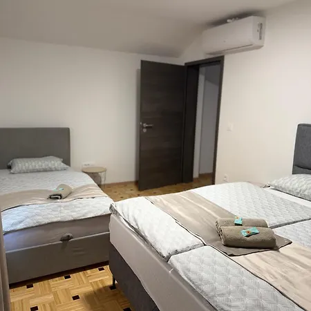 Apartma Vikovic Ii Apartma