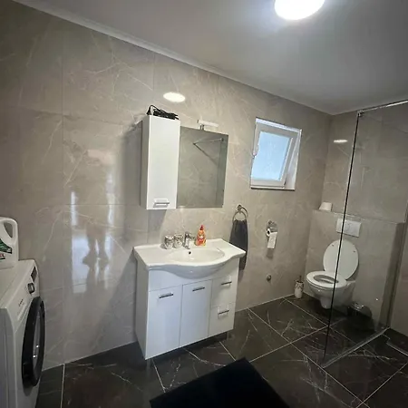 Apartma Apartma Vikovic Ii *
